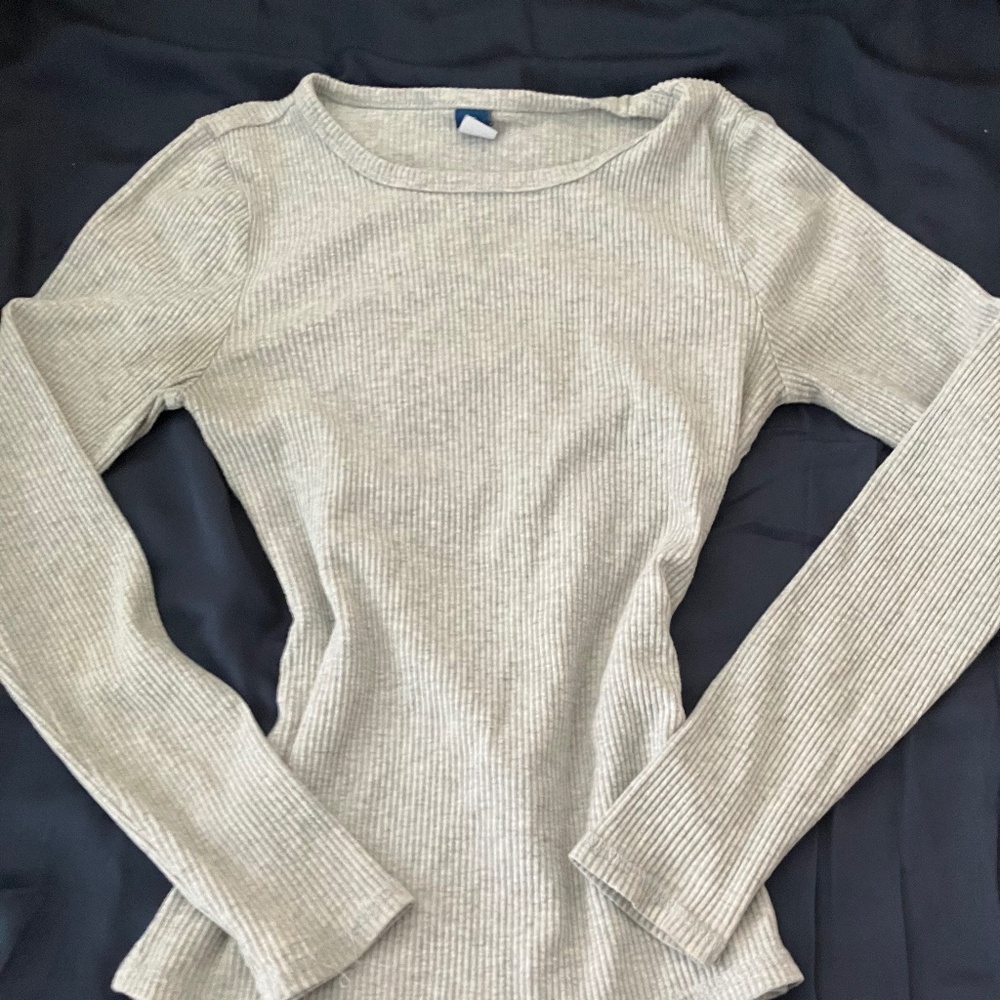 Grey Long sleeve